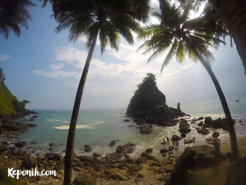 Pantai Menganti Kebumen, pantai karang agung, kebumen, wisata desa, pantai jawa tengah