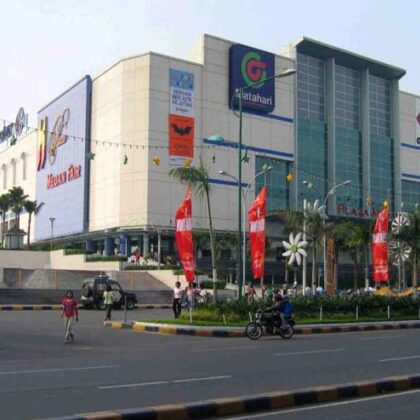 plaza medan fair adalah mall terlengkap di kota medan