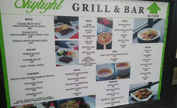 pizza, cafe bandung, skylight cafe bandung, cafe bandung, wisata halal, blog kuliner, media online, media partner 