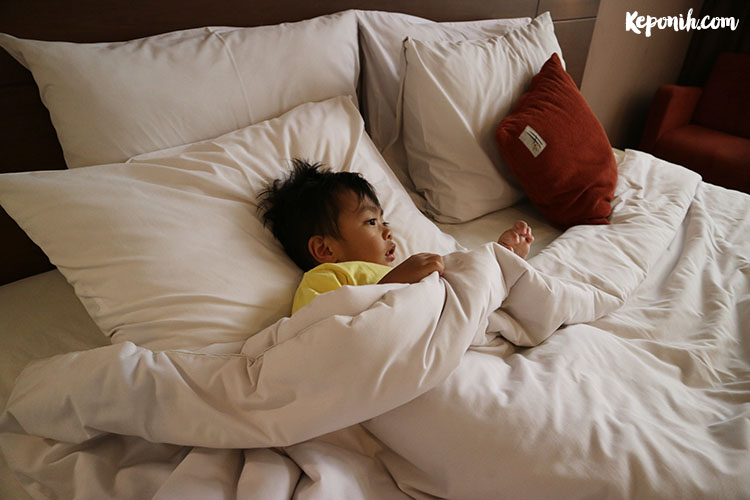 hemangini hotel bandung, travel blogger, staycation, superior room