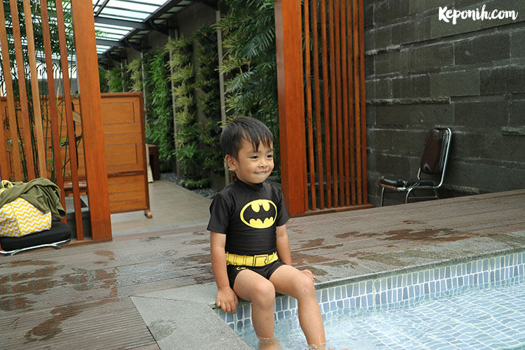 hemangini hotel bandung, travel blogger, staycation, superior room