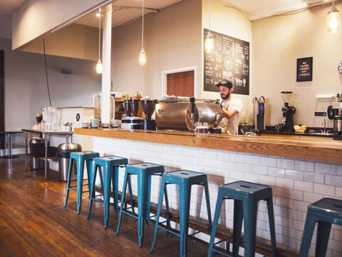 cloud kitchen kian diminati karena vibesnya yang terasa lebih dekat dengan pengunjung